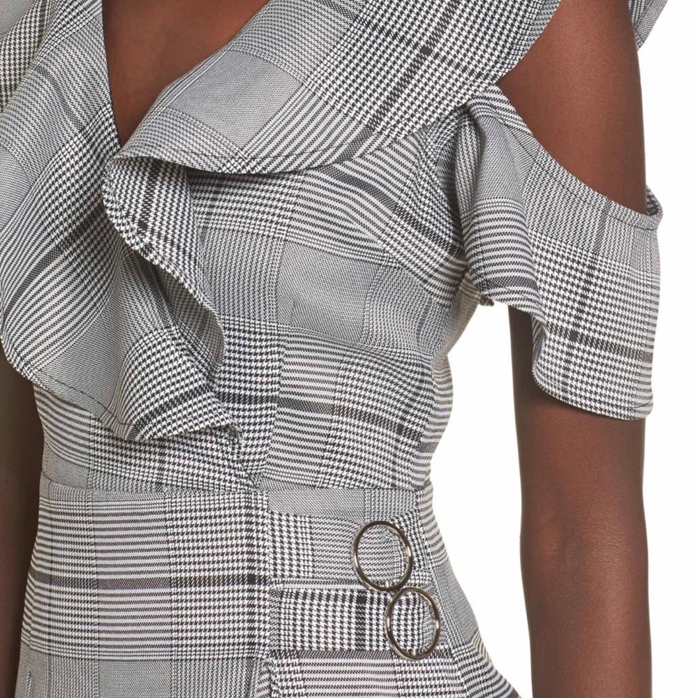 J.O.A. Cold Shoulder Ruffle Dress - Picture 3 of 5